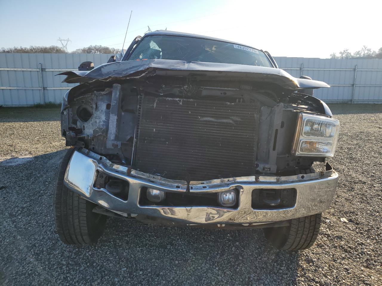 2005 Ford F350 - Image 5