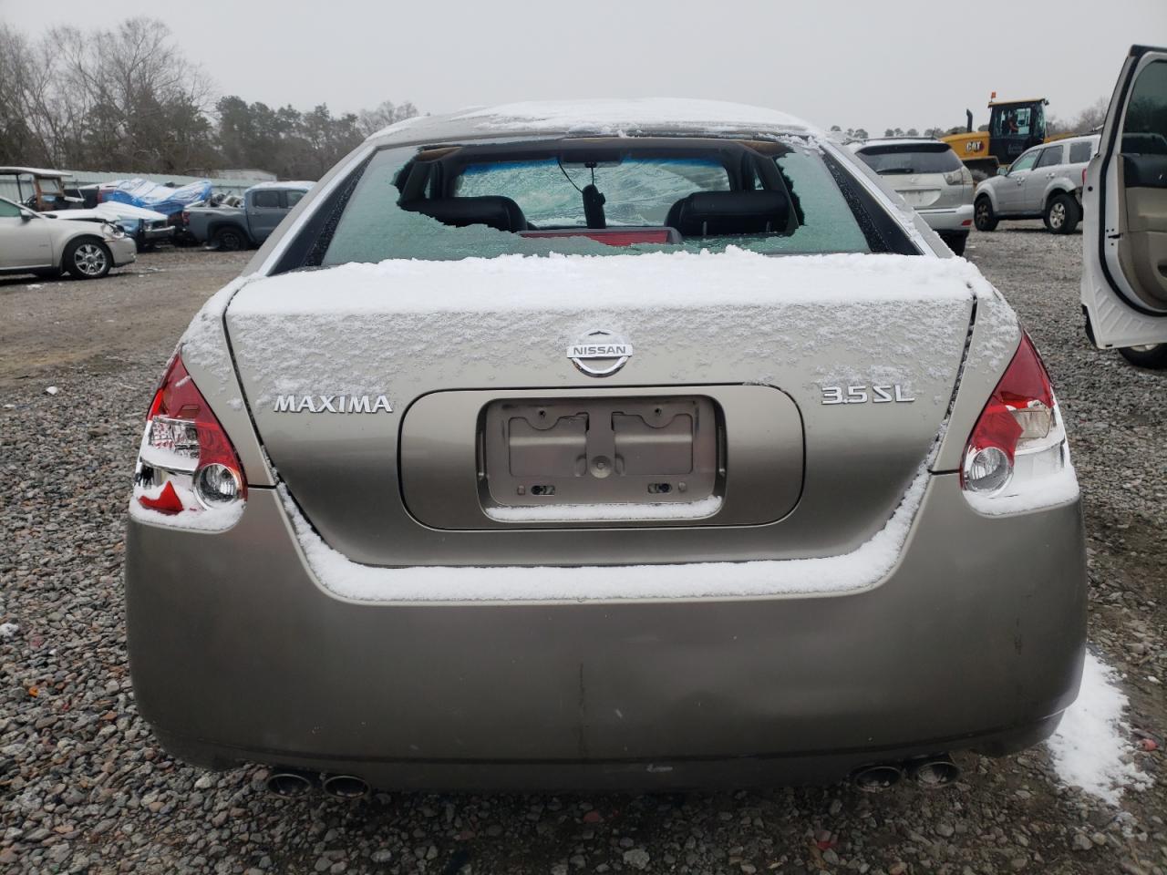 2005 Nissan Maxima - Image 6