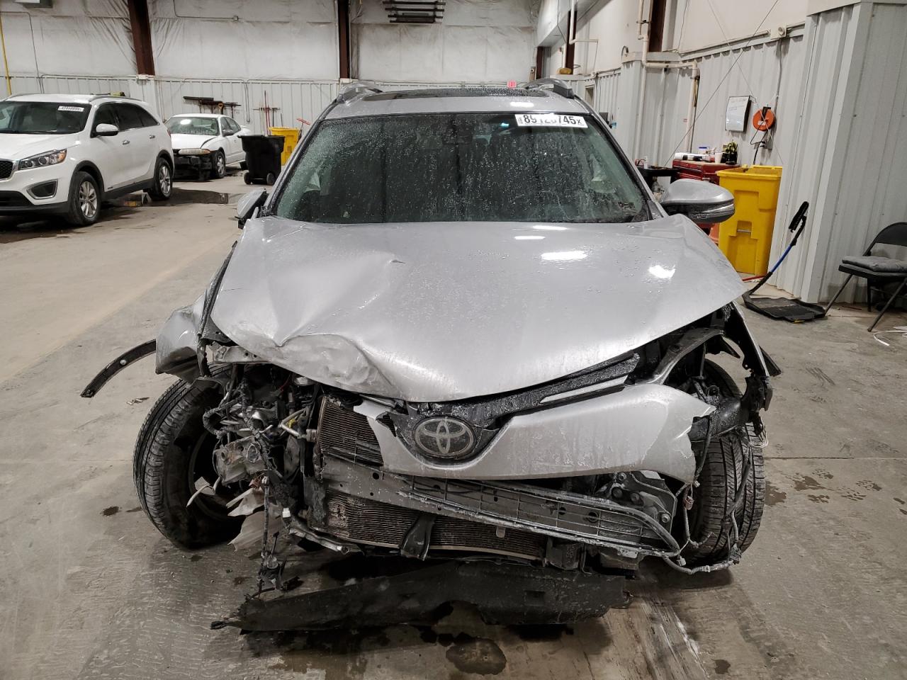 2018 Toyota RAV 4 - Image 5