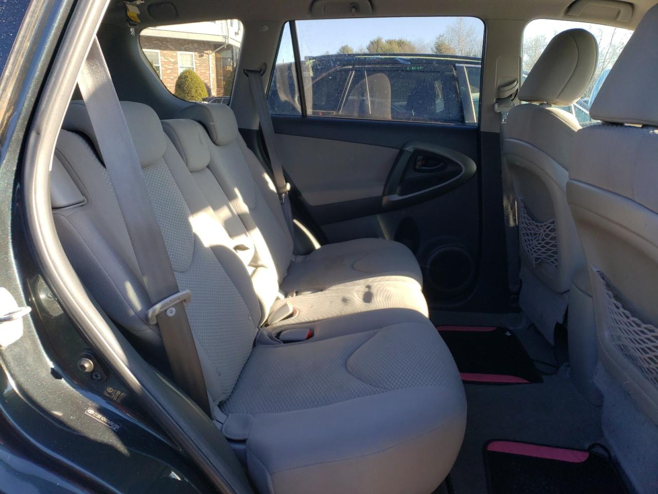 2011 Toyota RAV 4 - Image 11