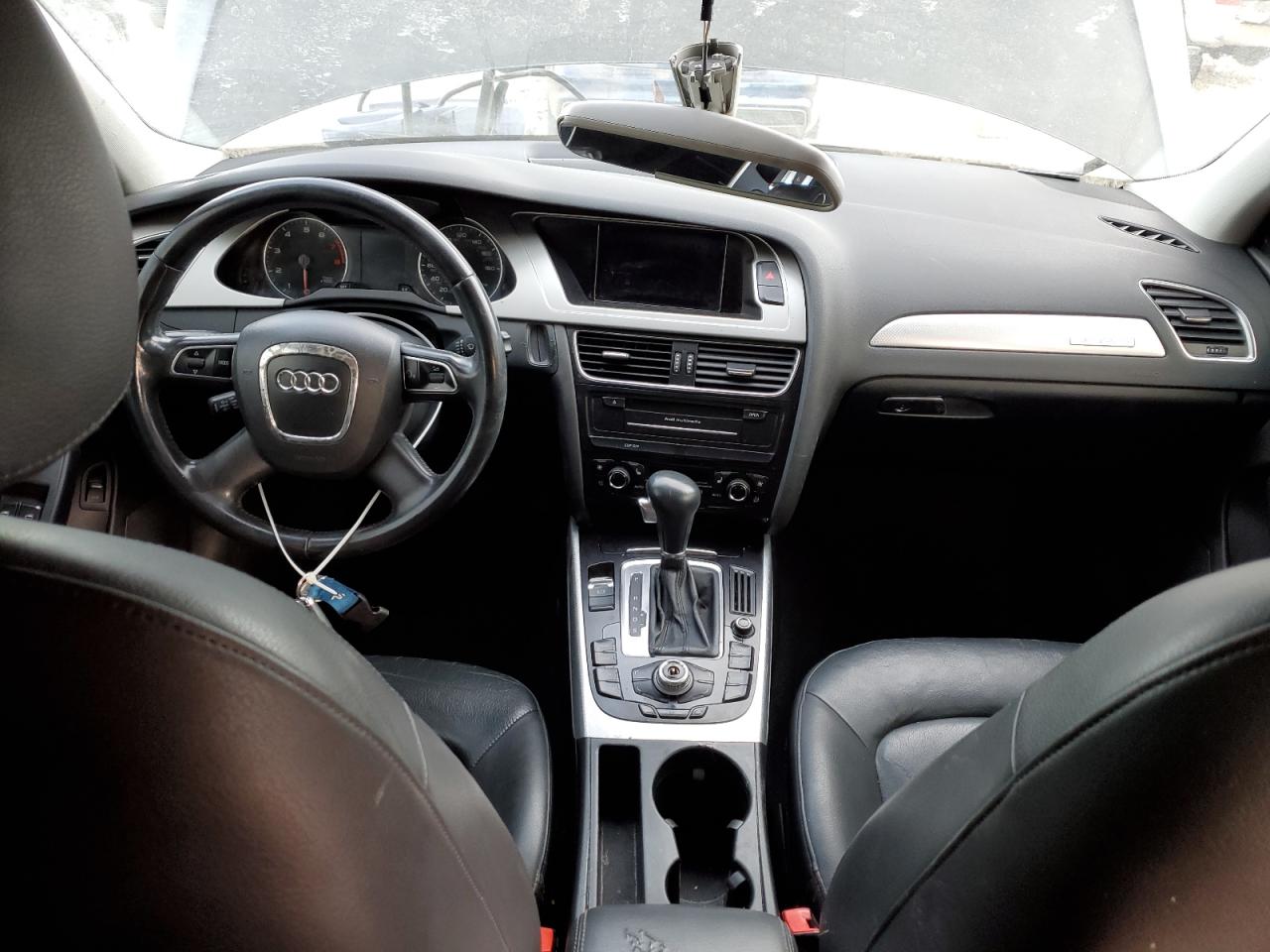 2010 Audi A4 - Image 8