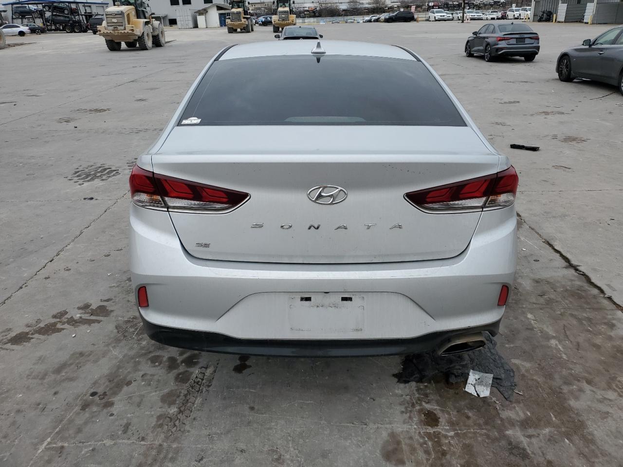 2019 Hyundai Sonata - Image 6
