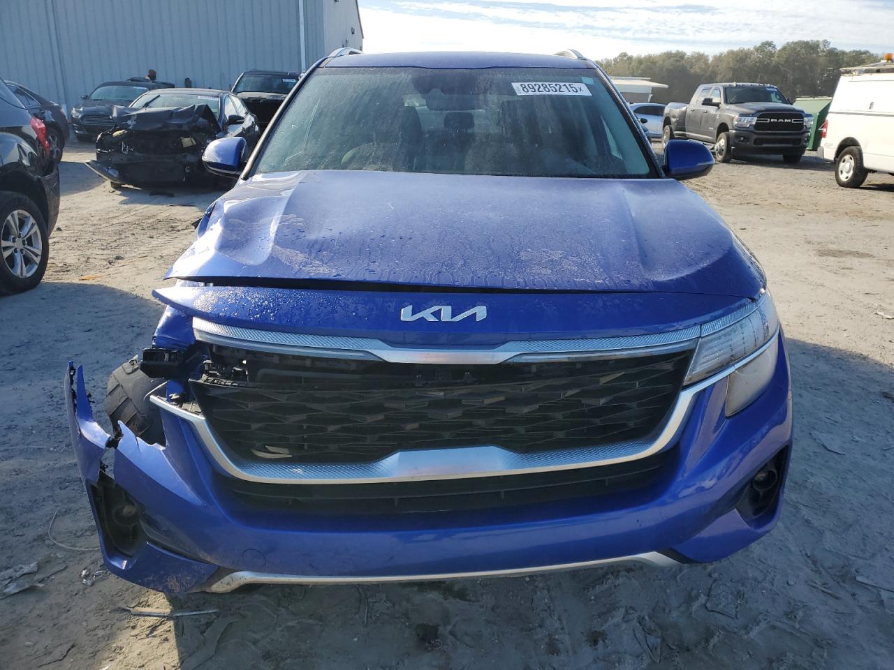 2023 Kia Seltos - Image 5