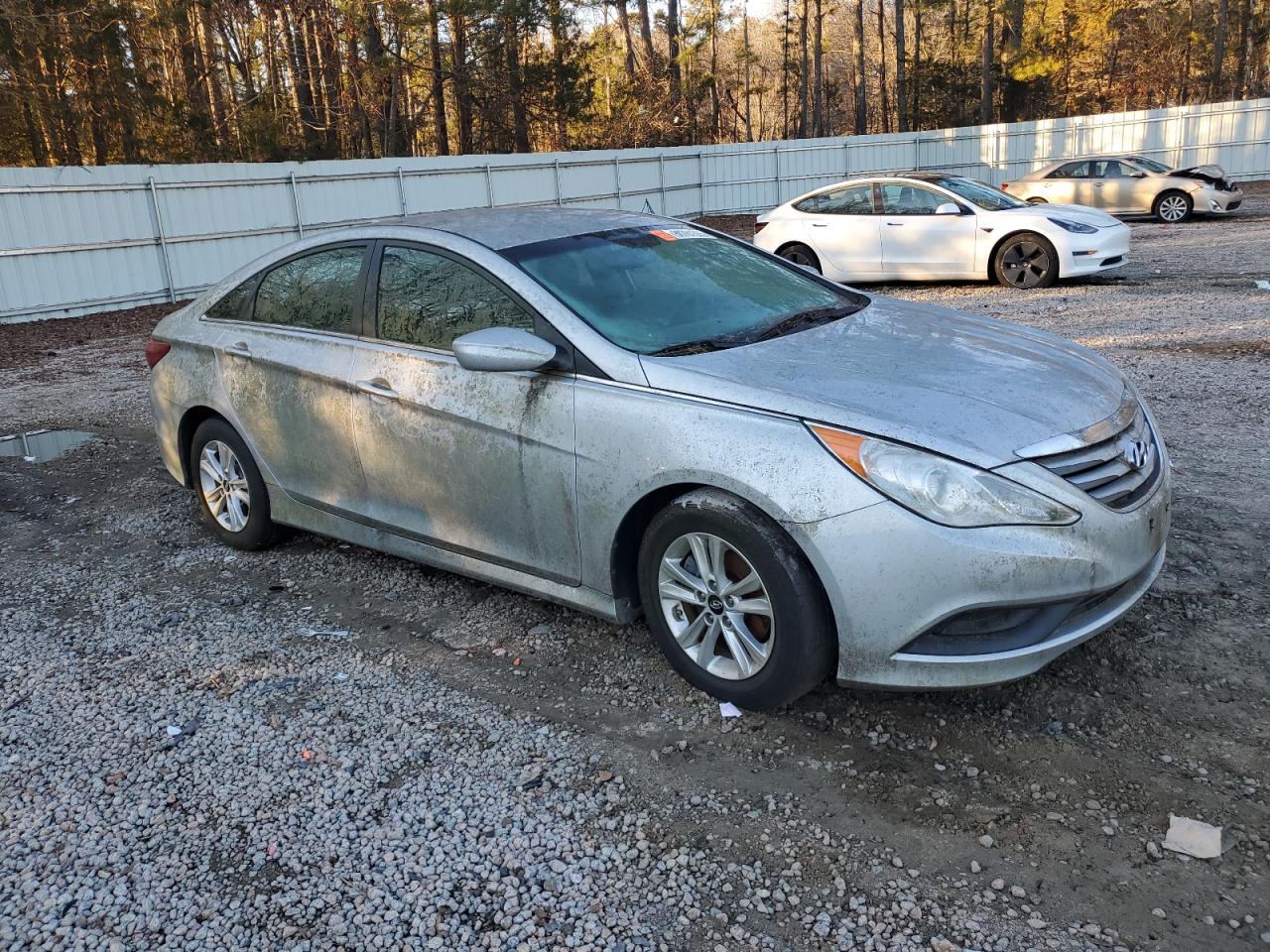 VIN 5NPEB4AC4EH892800 2014 HYUNDAI SONATA no.4