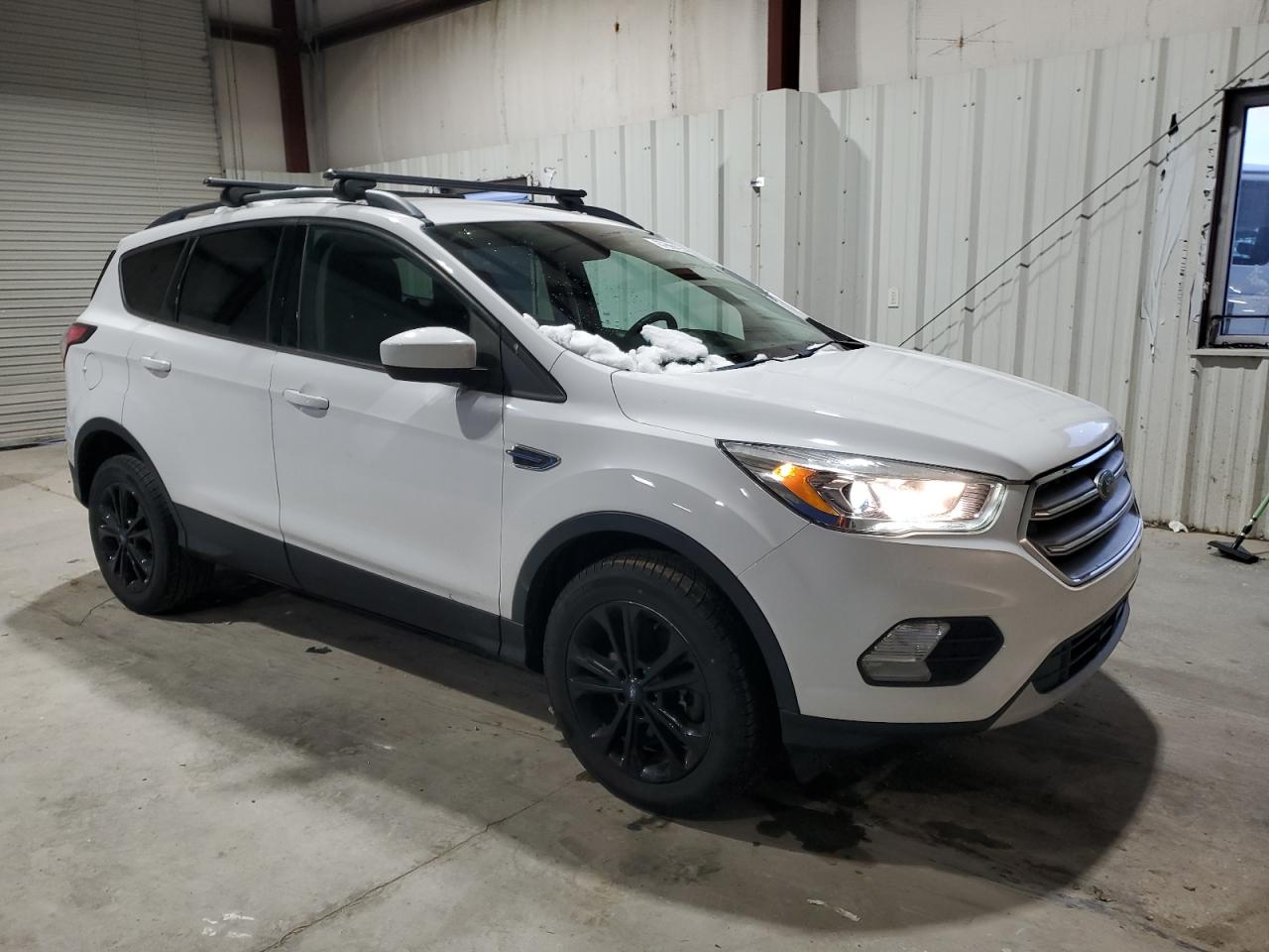 2017 Ford Escape - Image 4