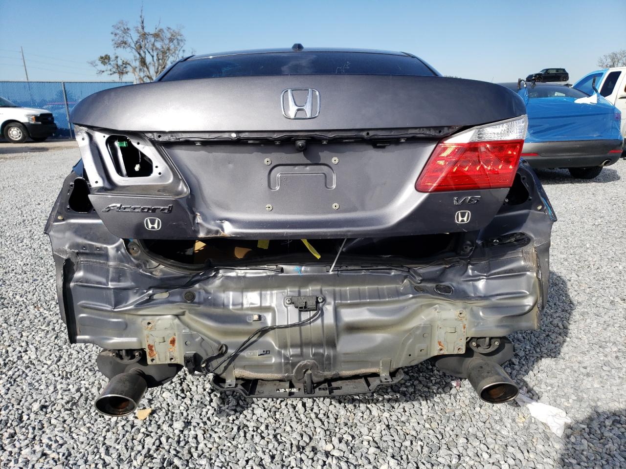 VIN 1HGCR3F83DA006006 2013 HONDA ACCORD no.6