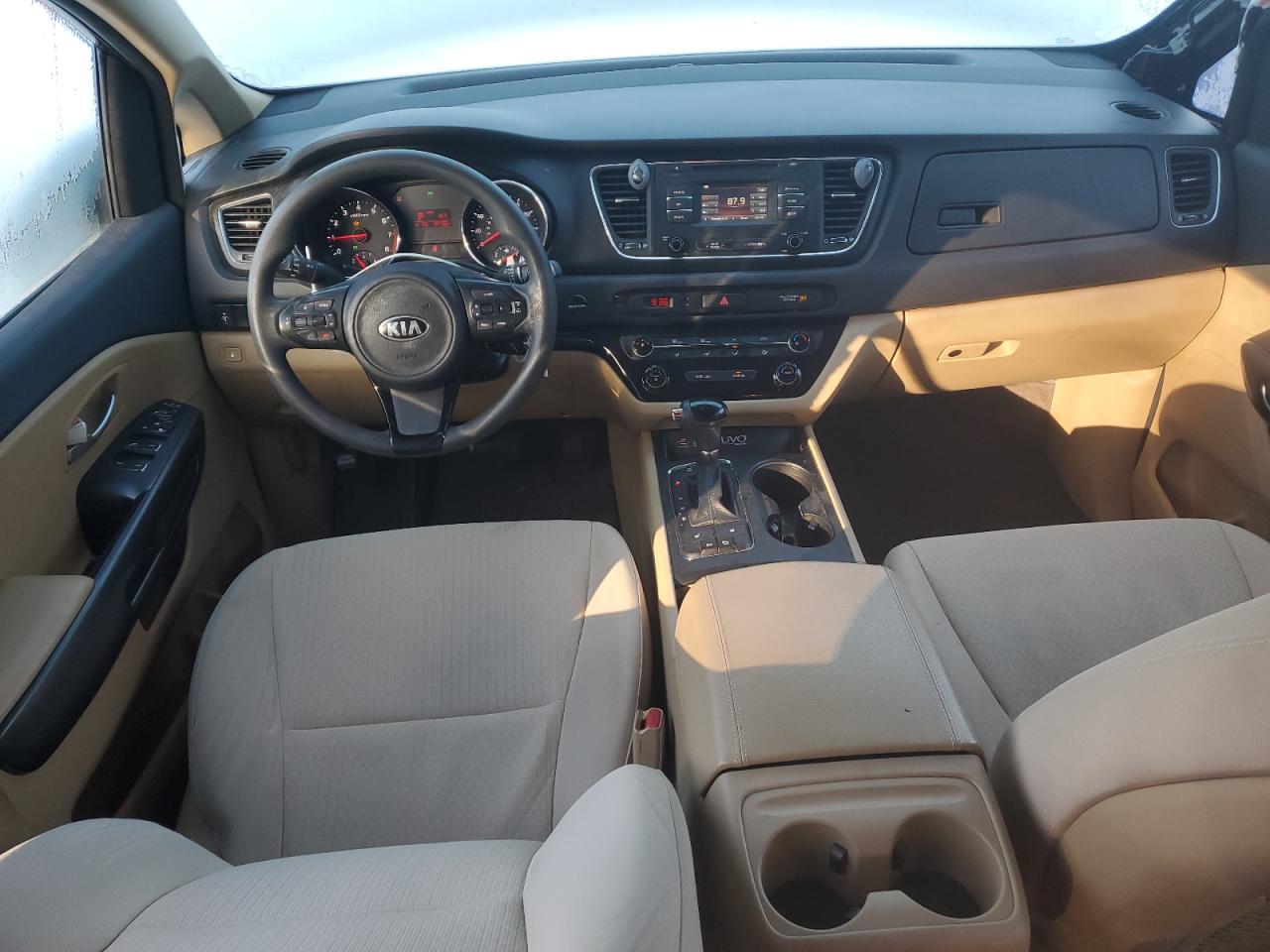 2016 Kia Sedona - Image 8