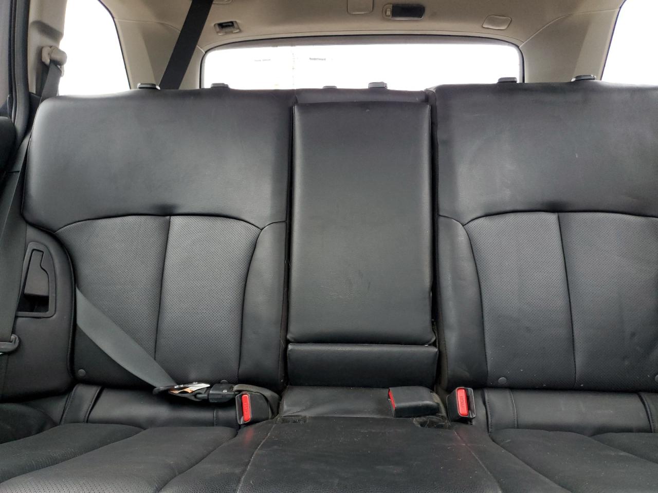 2014 Subaru Outback - Image 10