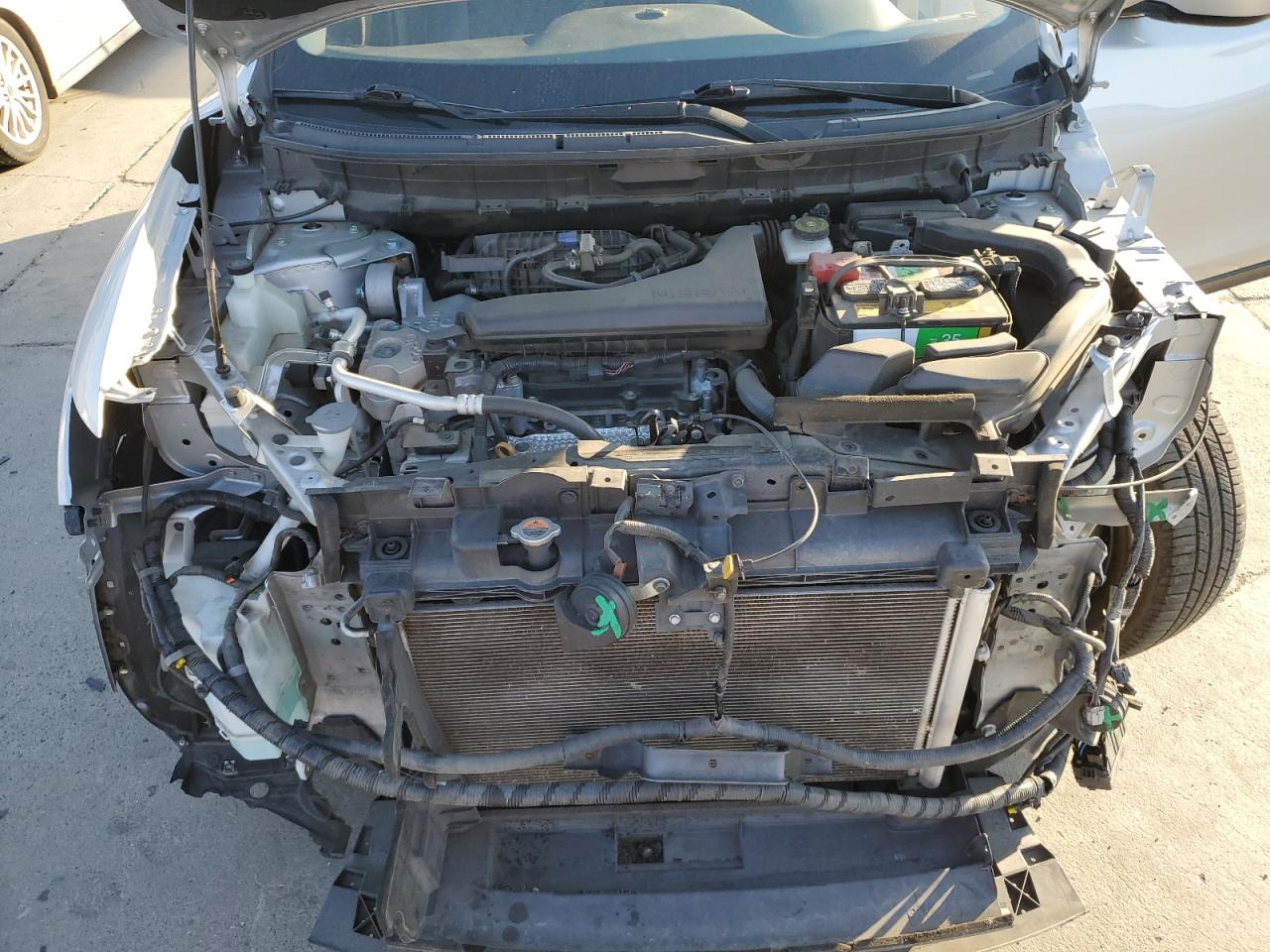 2017 Nissan Rogue - Image 12