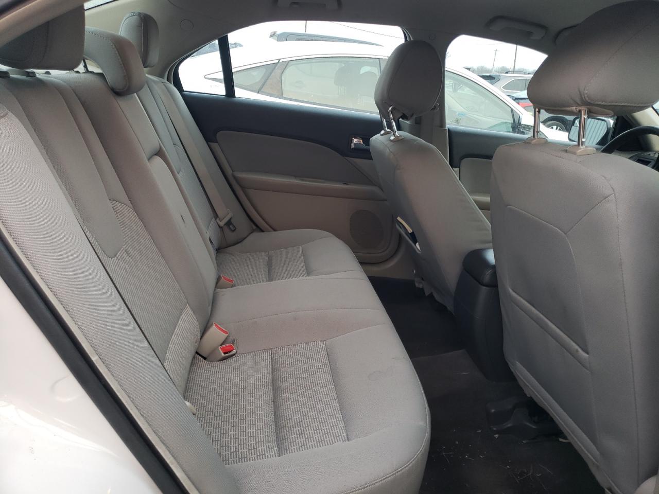 2012 Ford Fusion - Image 10