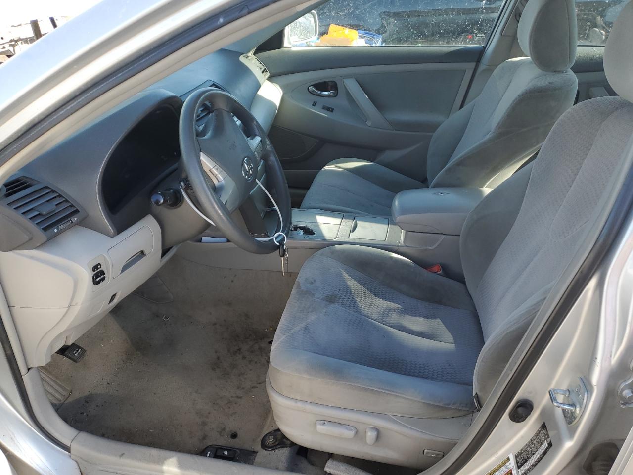 2010 Toyota Camry - Image 7