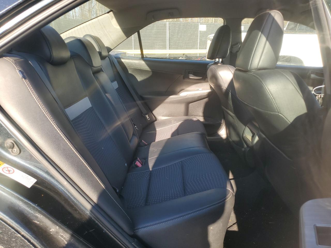 2013 Toyota Camry - Image 10