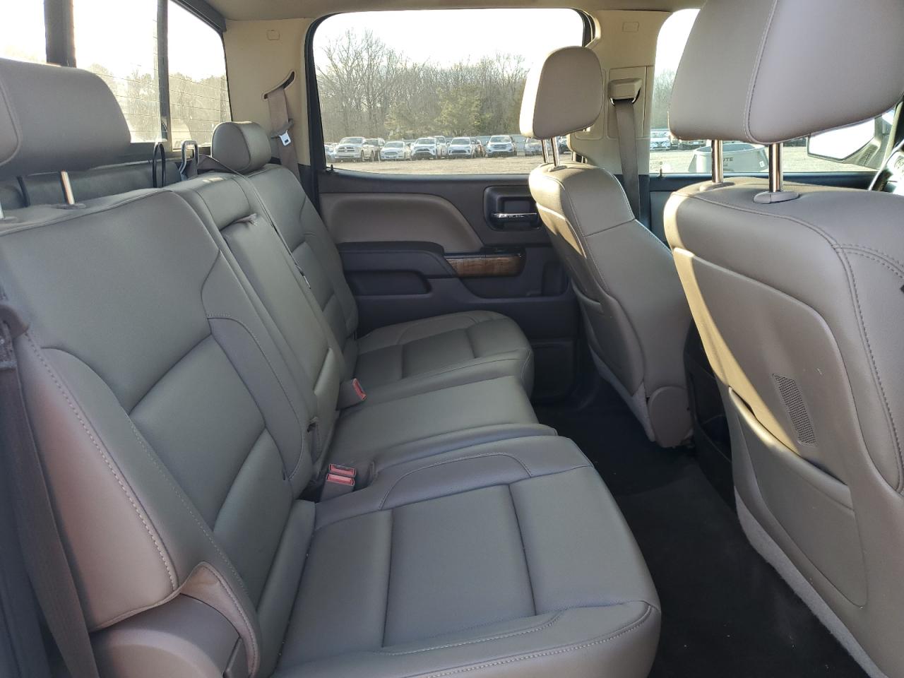 2015 GMC Sierra - Image 10