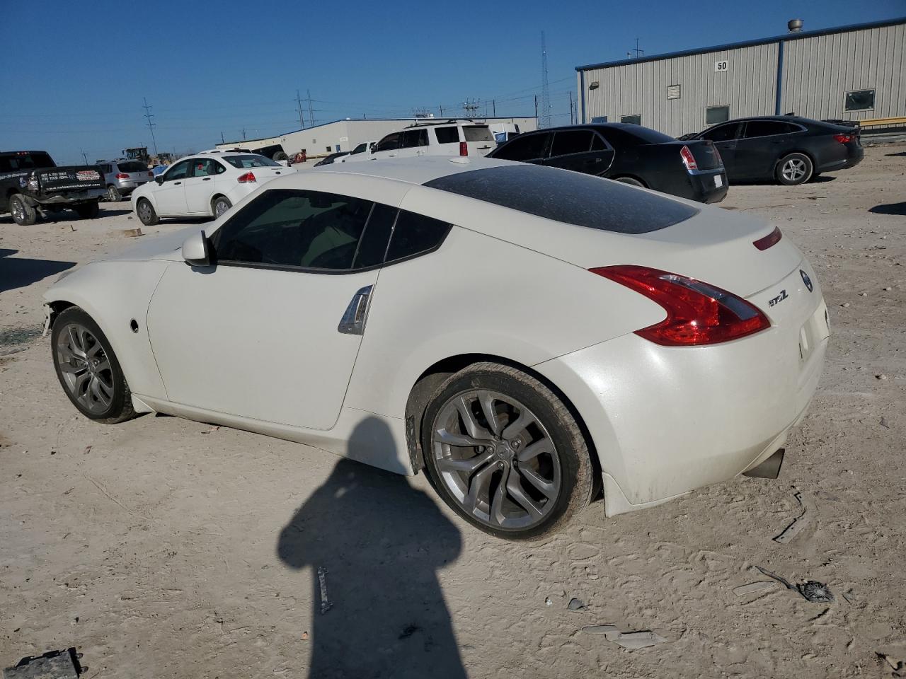 2013 Nissan 370Z - Image 2