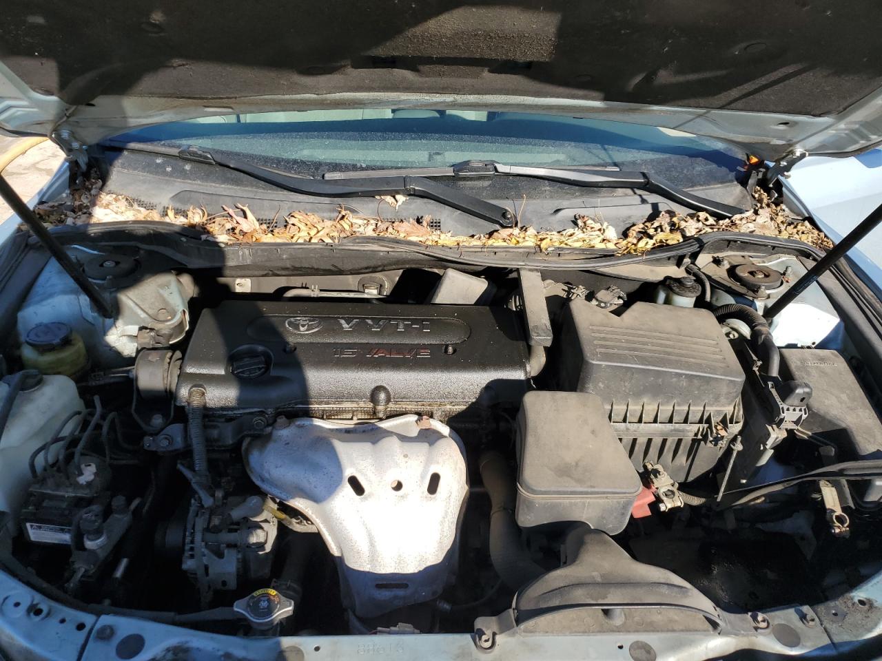 2009 Toyota Camry - Image 11