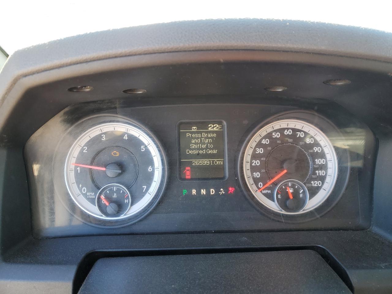 2013 RAM 1500 - Image 9