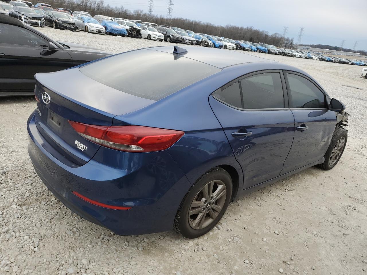 2018 Hyundai Elantra - Image 3