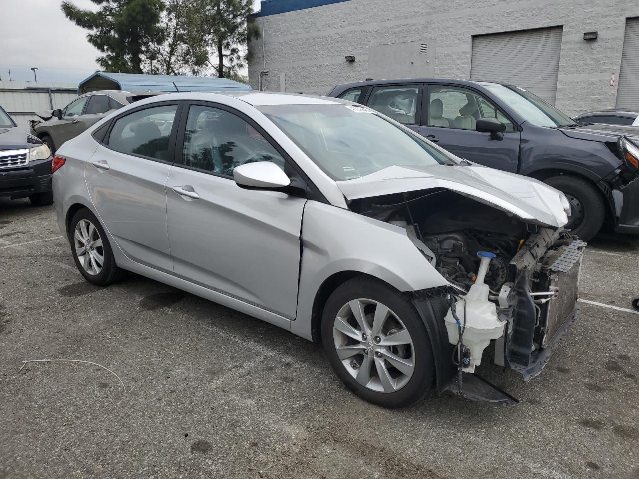 2014 Hyundai Accent - Image 4