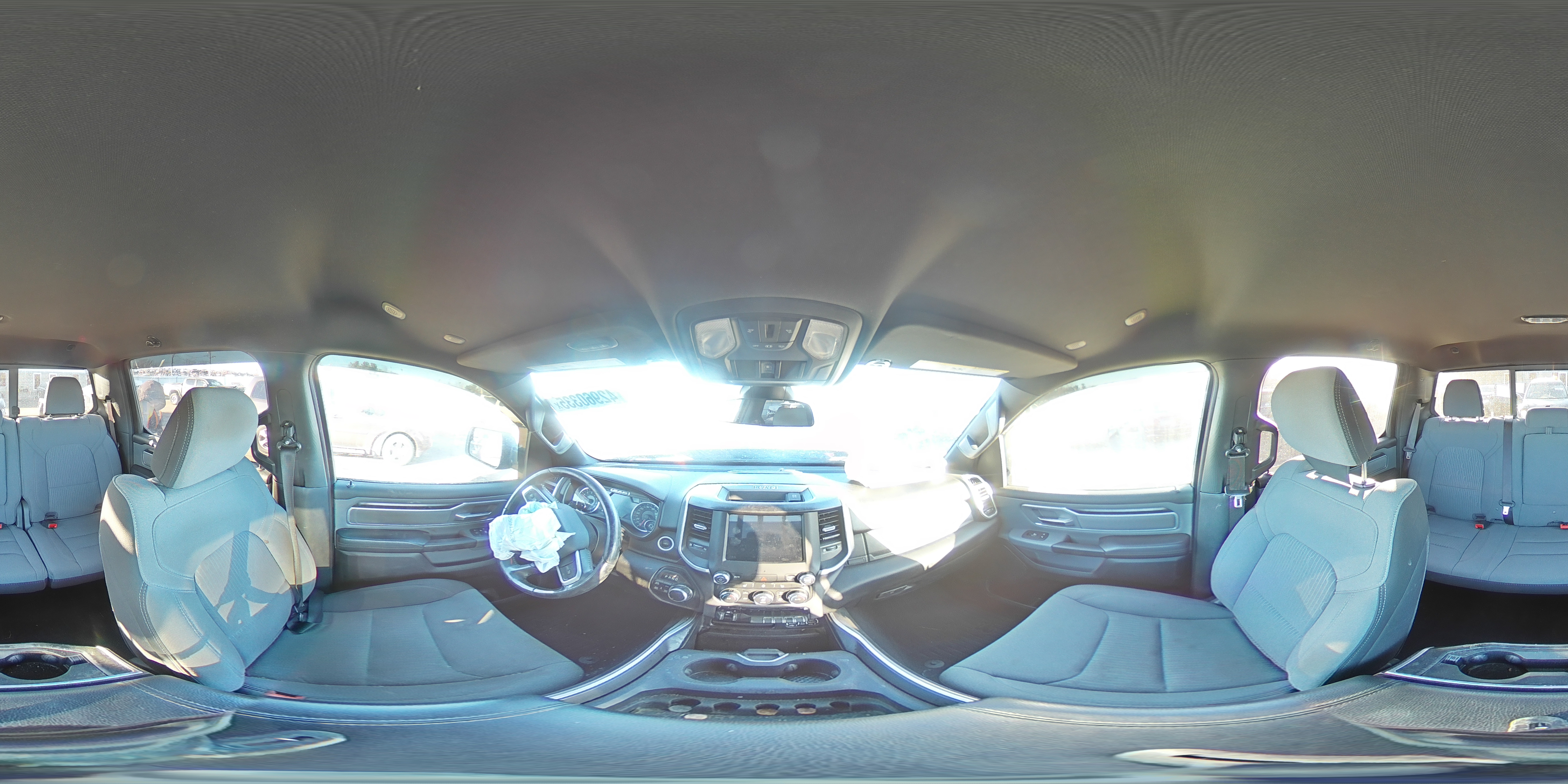 2021 RAM 1500 - Image 12