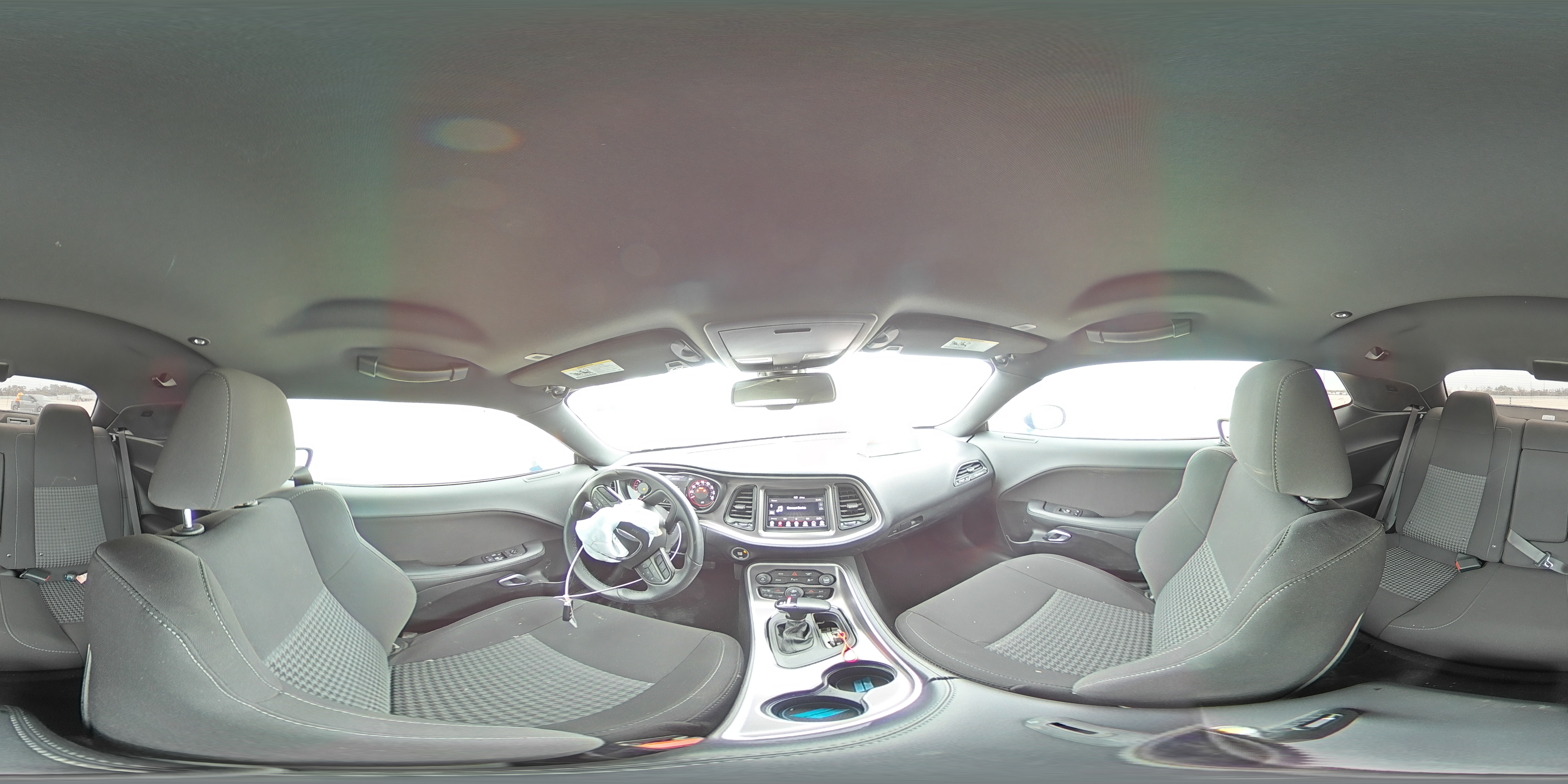 2021 Dodge Challenger - Image 13