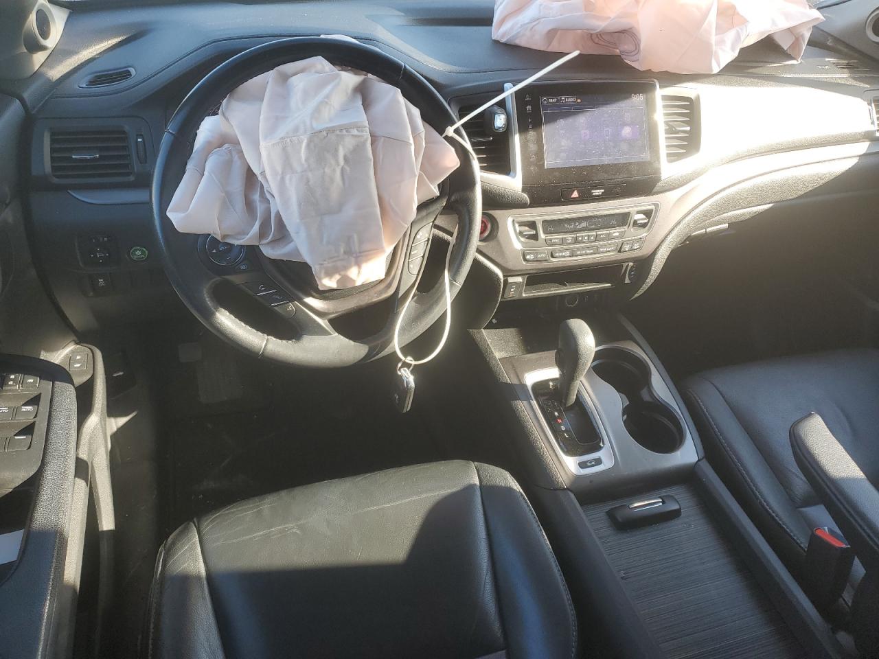 2017 Honda Pilot - Image 8