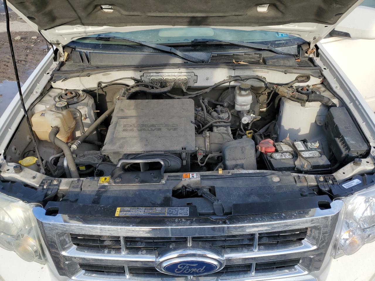 2012 Ford Escape - Image 12