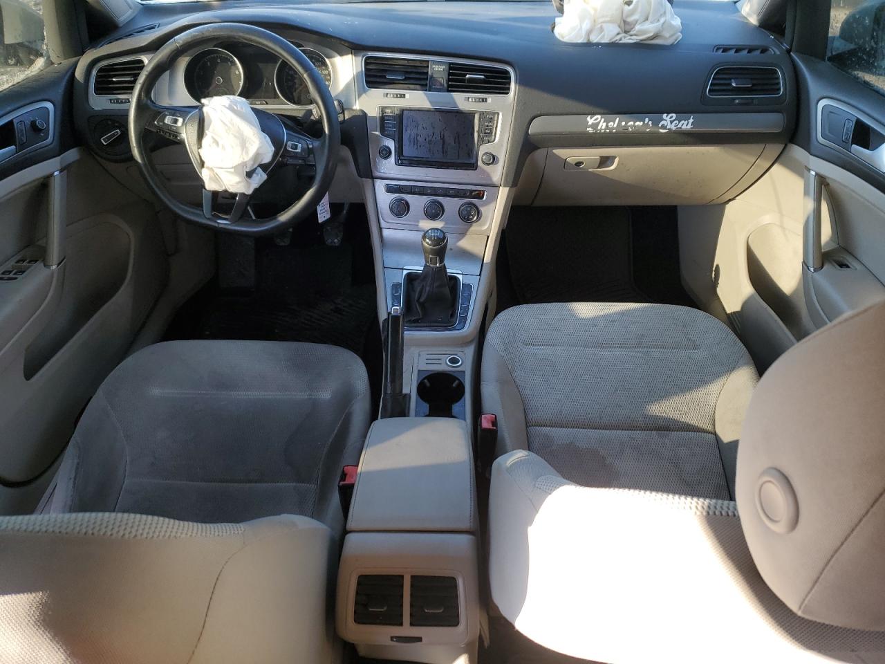 2016 Volkswagen Golf - Image 8
