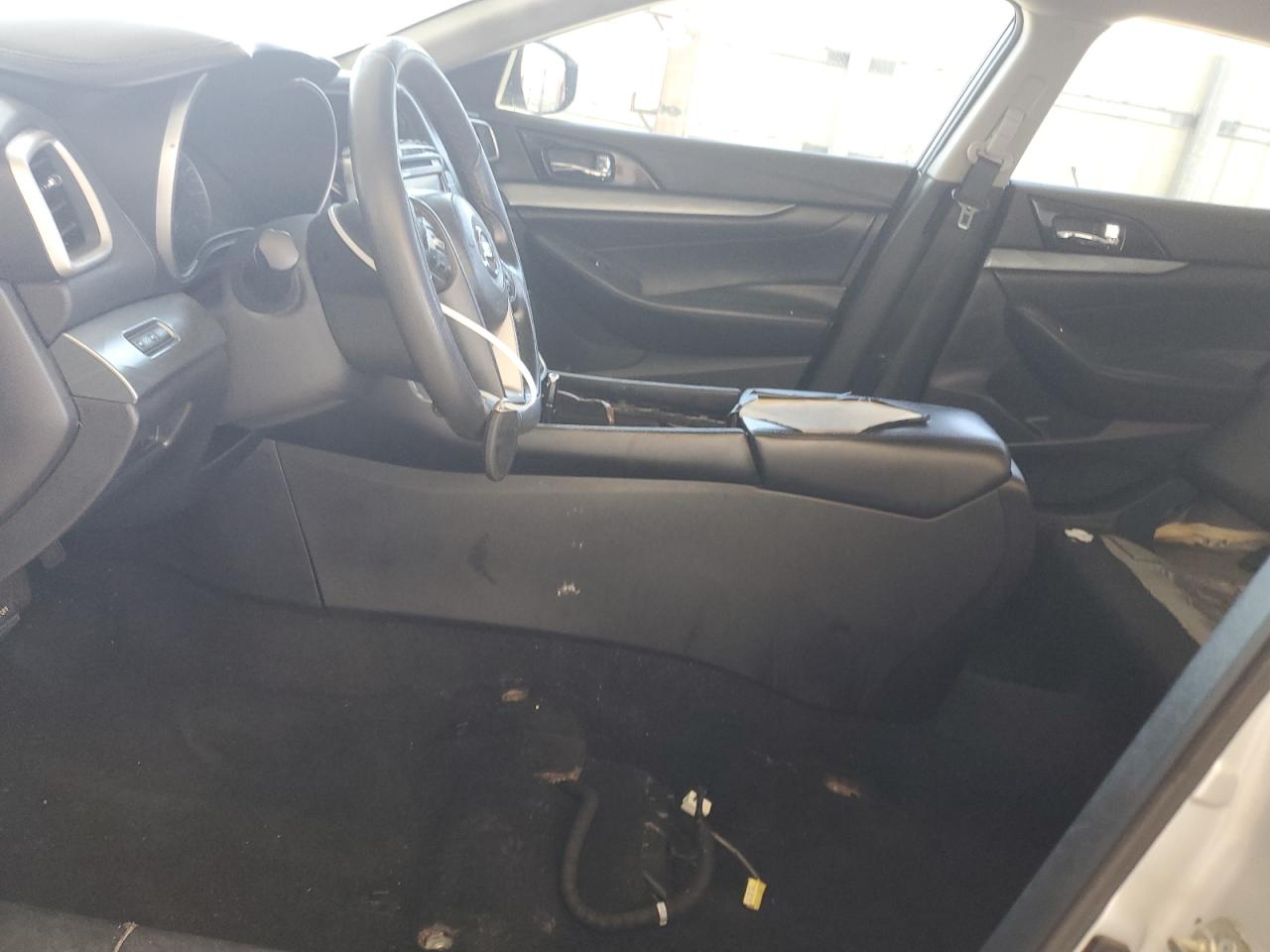 2016 Nissan Maxima - Image 7