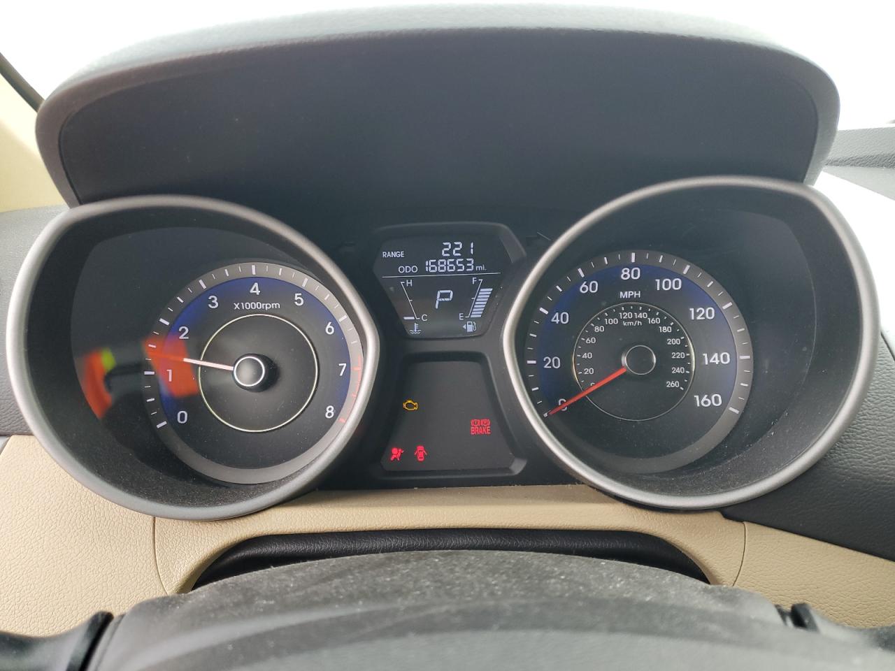 2011 Hyundai Elantra - Image 9