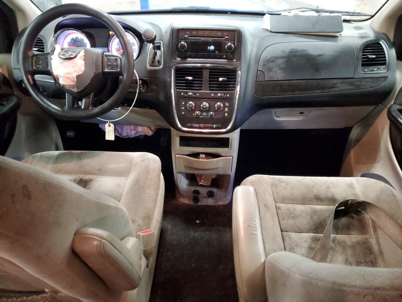2014 Dodge Caravan - Image 8