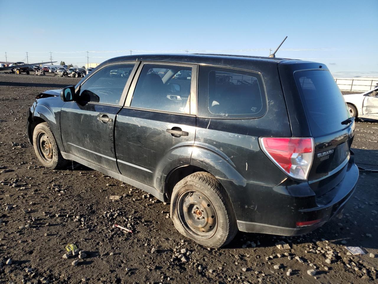2009 Subaru Forester - Image 2