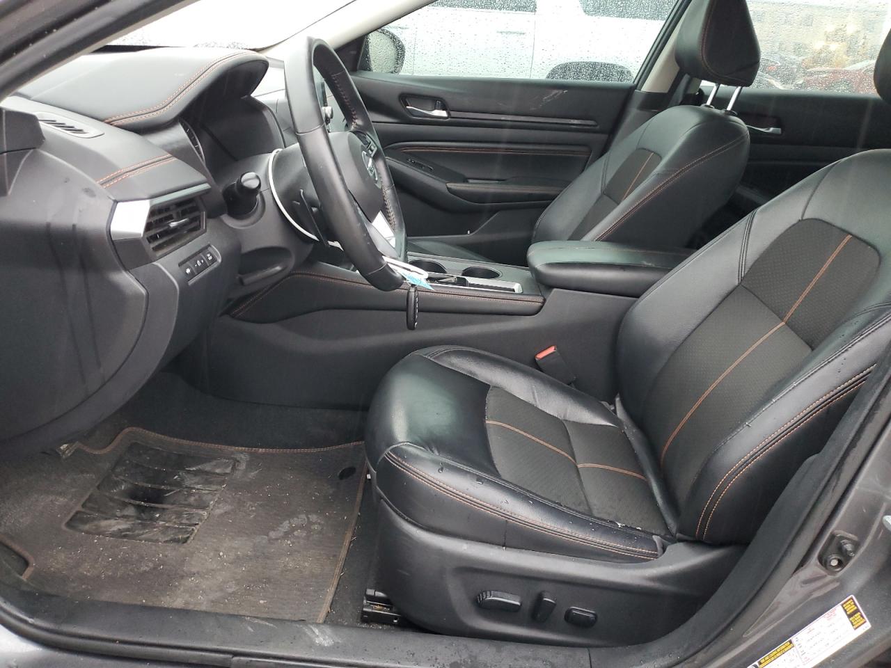 2021 Nissan Altima - Image 7