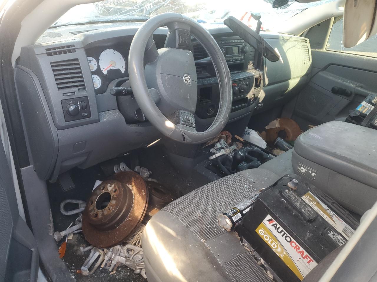 2006 Dodge RAM - Image 8