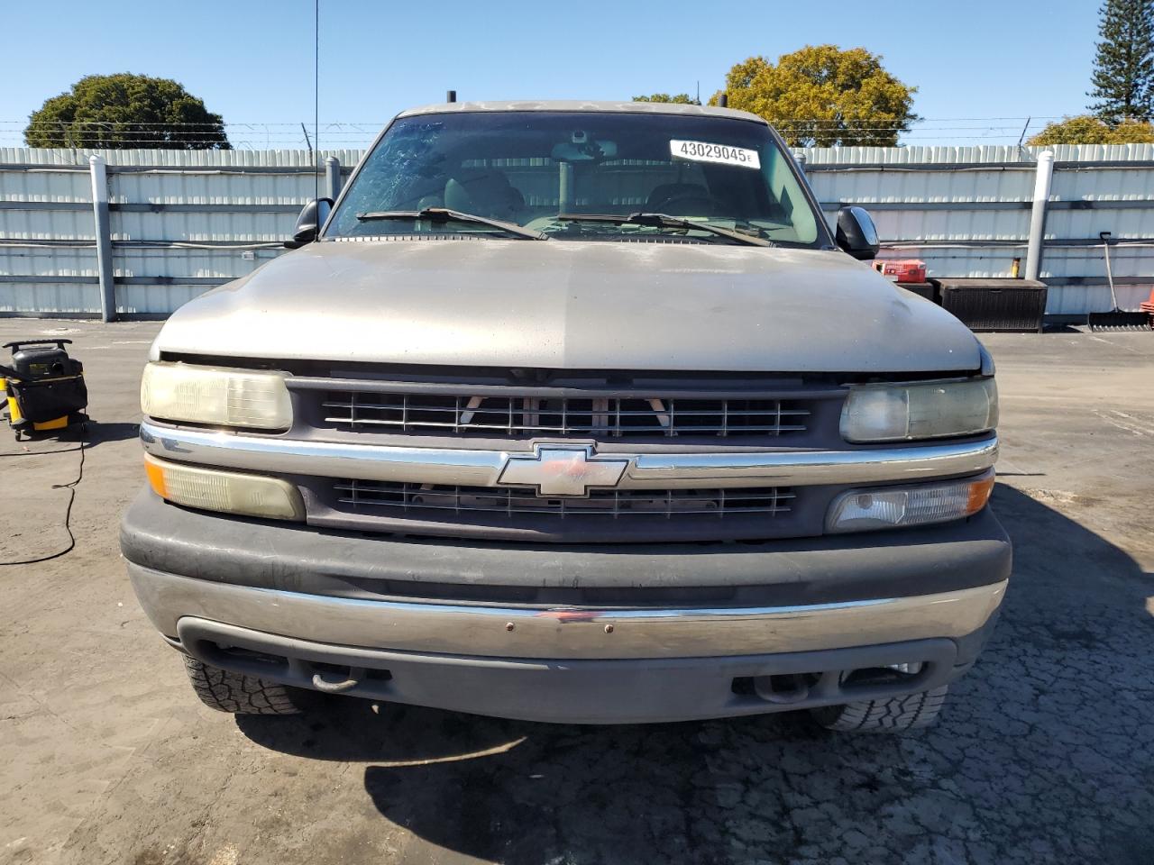 2001 Chevrolet Silverado - Image 5