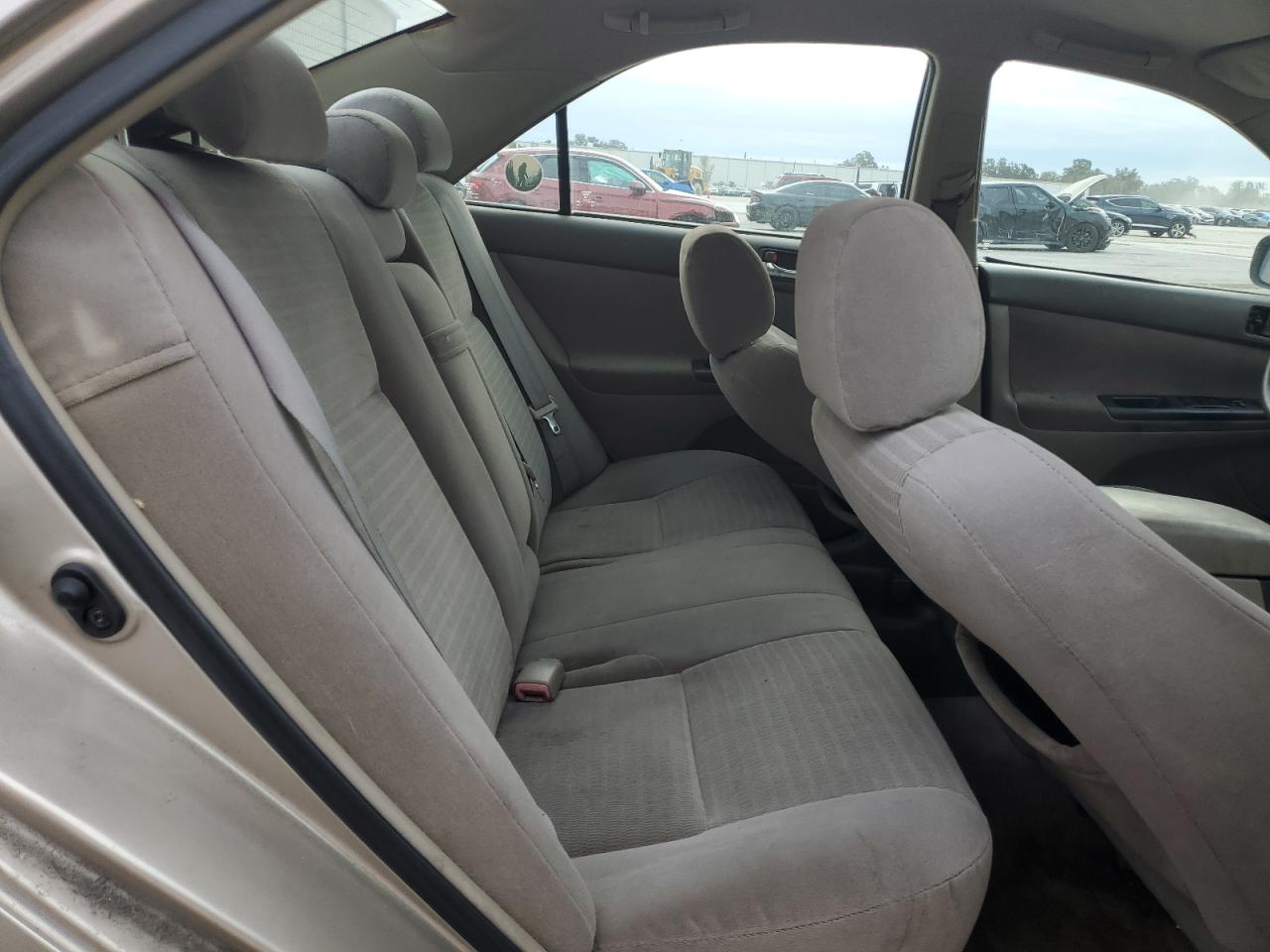 2005 Toyota Camry - Image 10