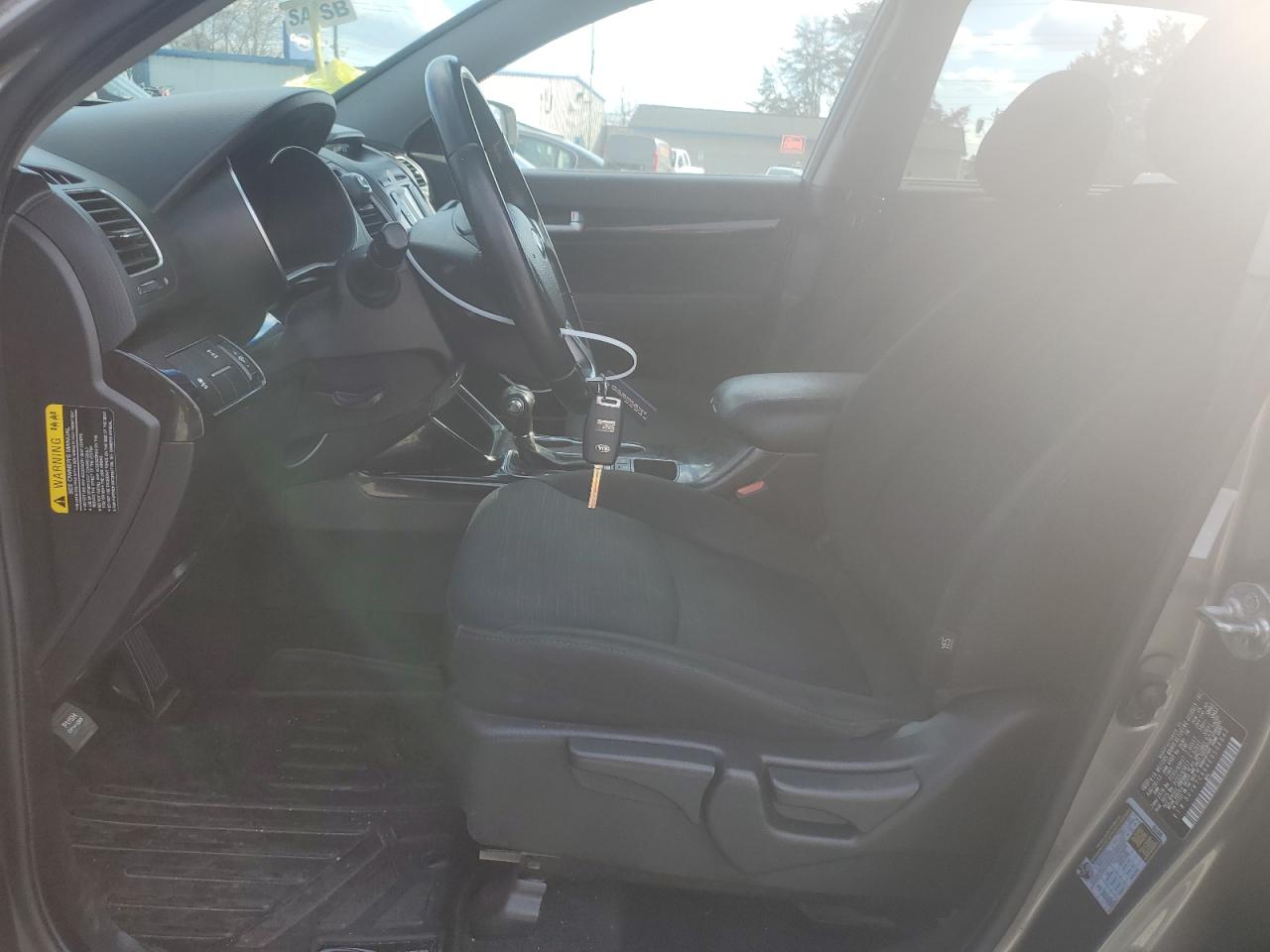 2014 Kia Sorento - Image 7