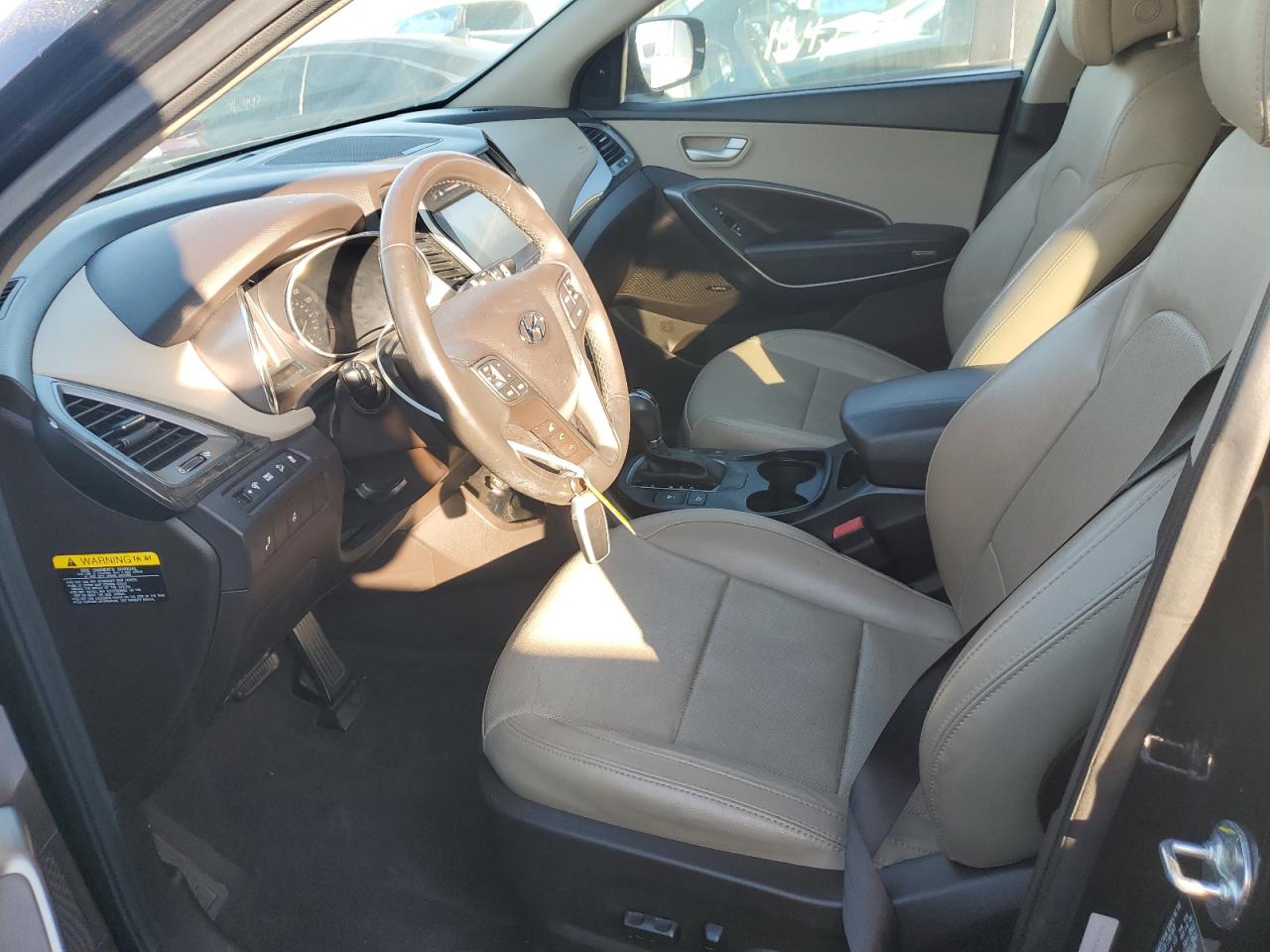 2017 Hyundai Santa Fe - Image 7
