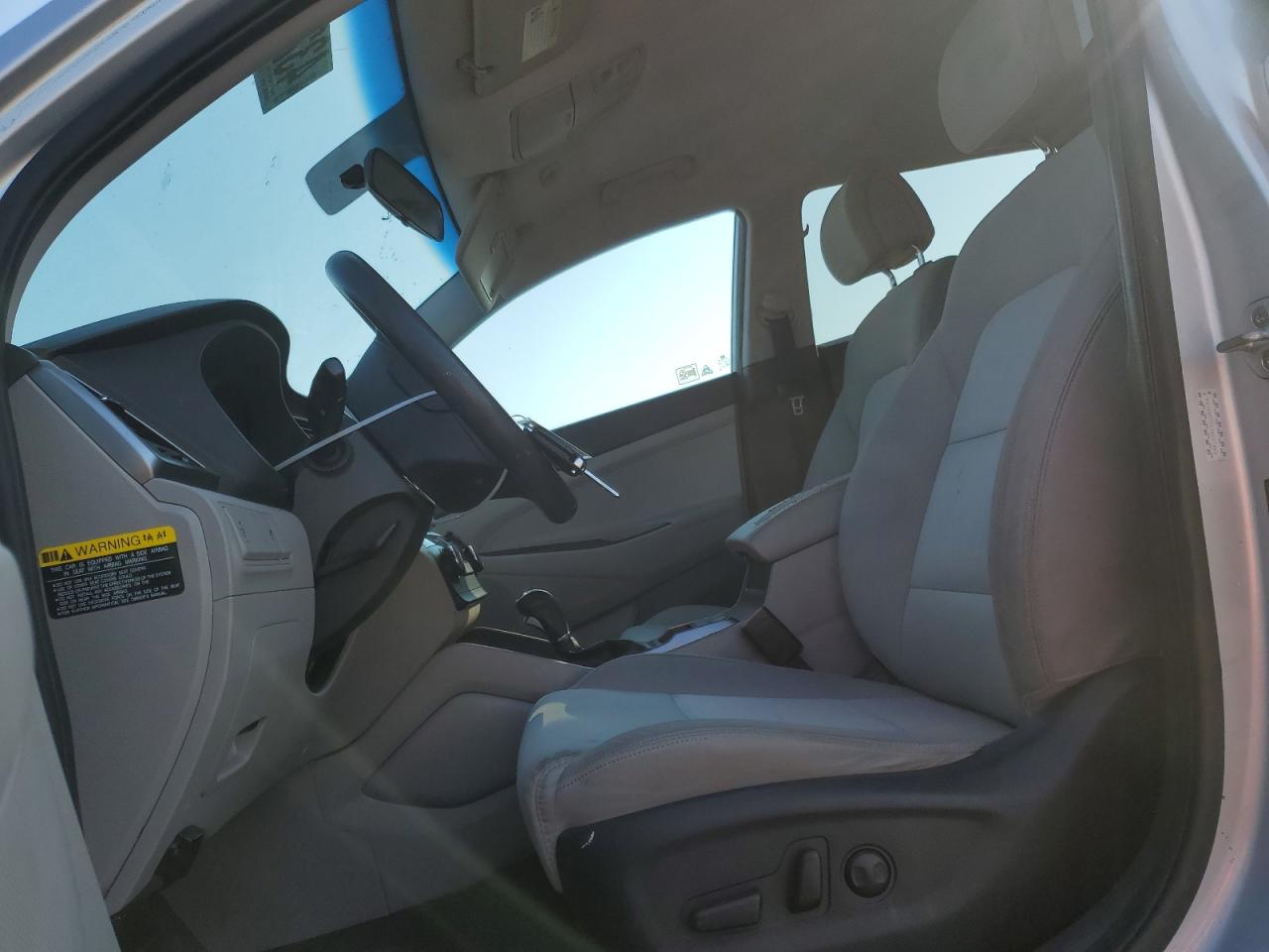 2017 Hyundai Tucson - Image 7