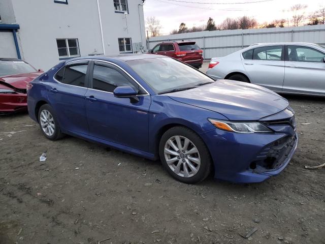  TOYOTA CAMRY 2018 Синий