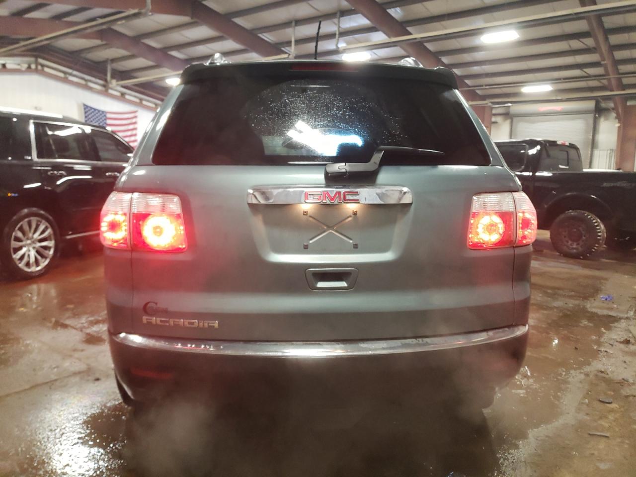 2009 GMC Acadia - Image 6