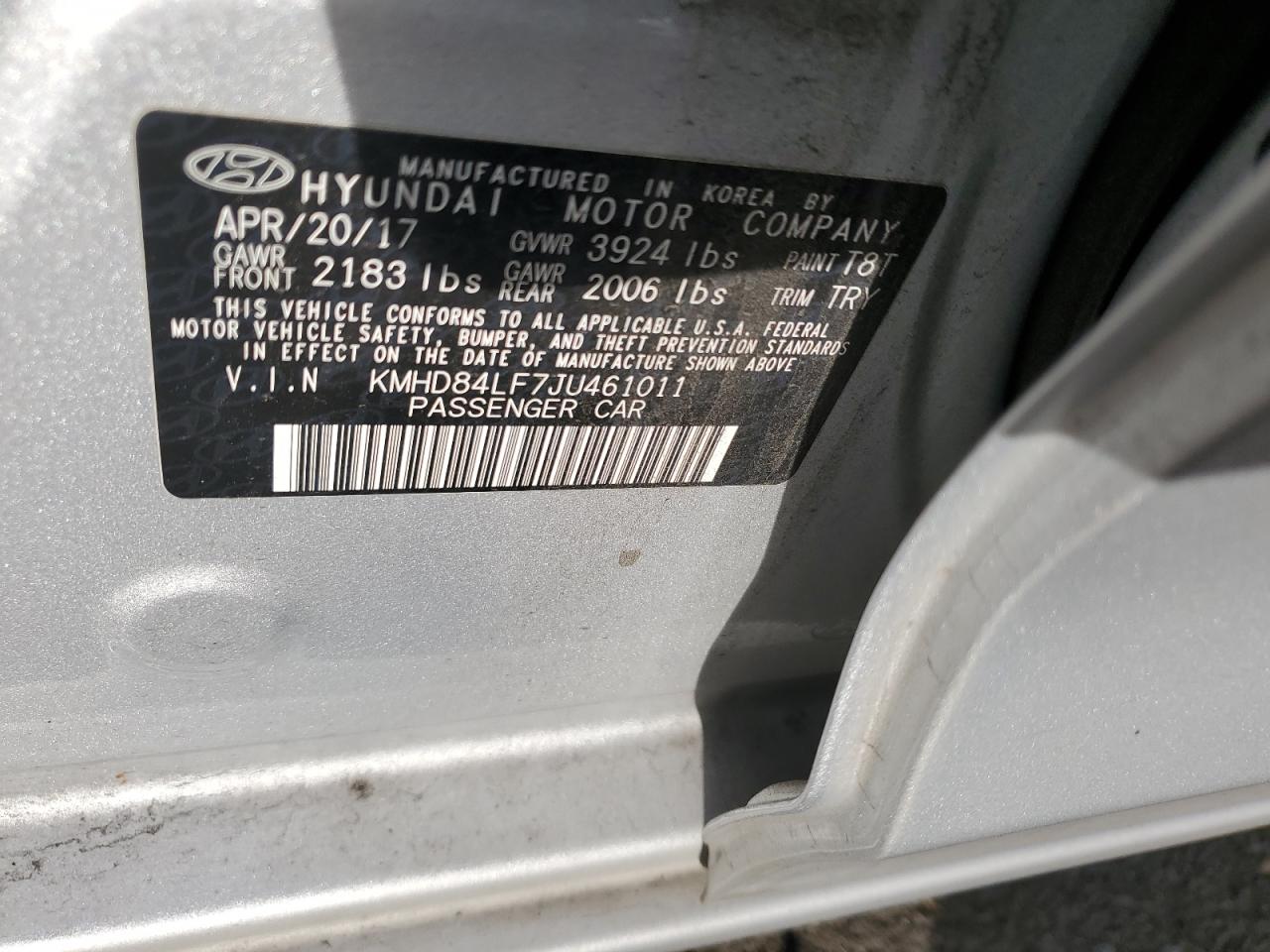 2018 Hyundai Elantra - Image 12