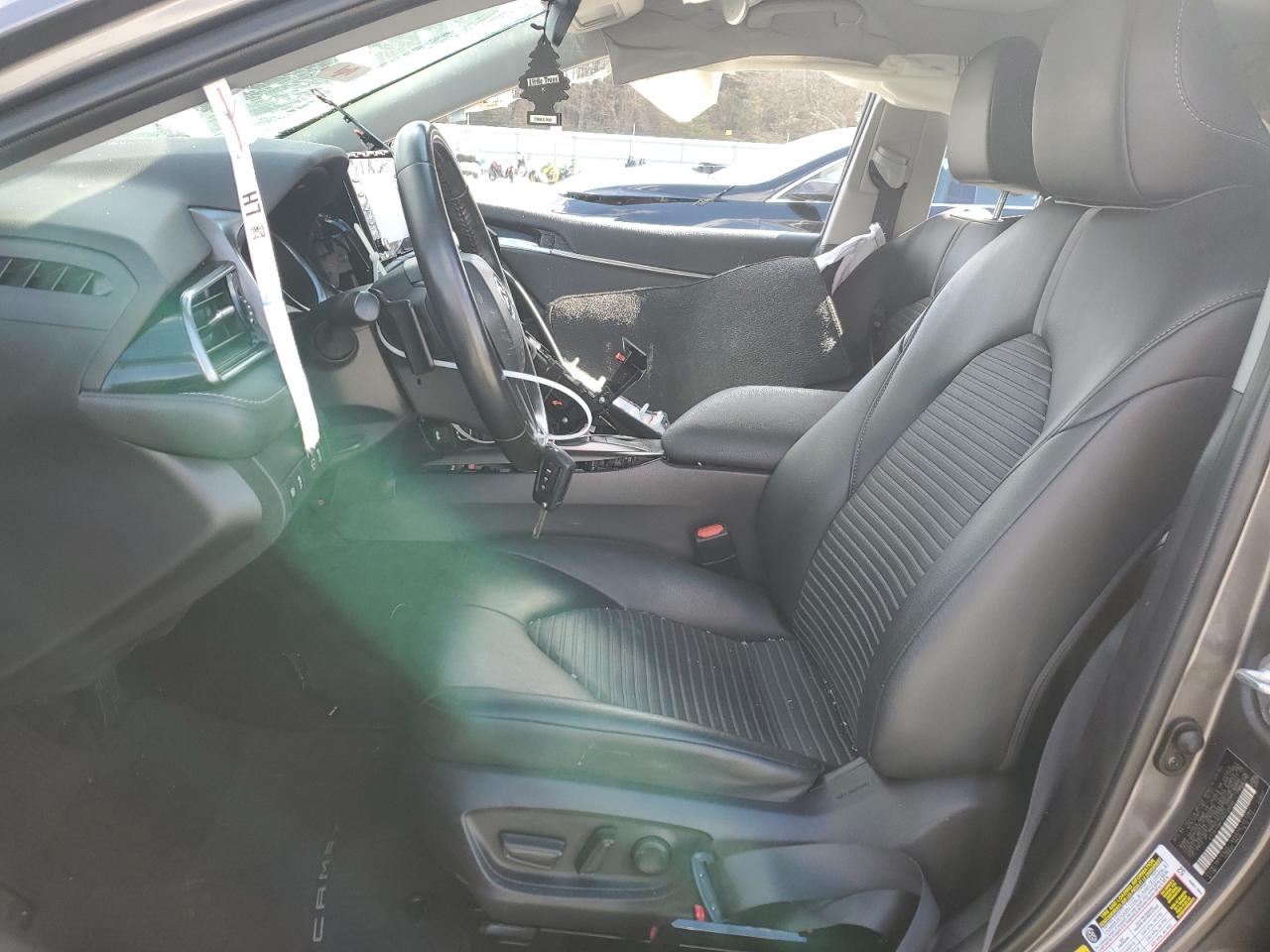 2023 Toyota Camry - Image 7