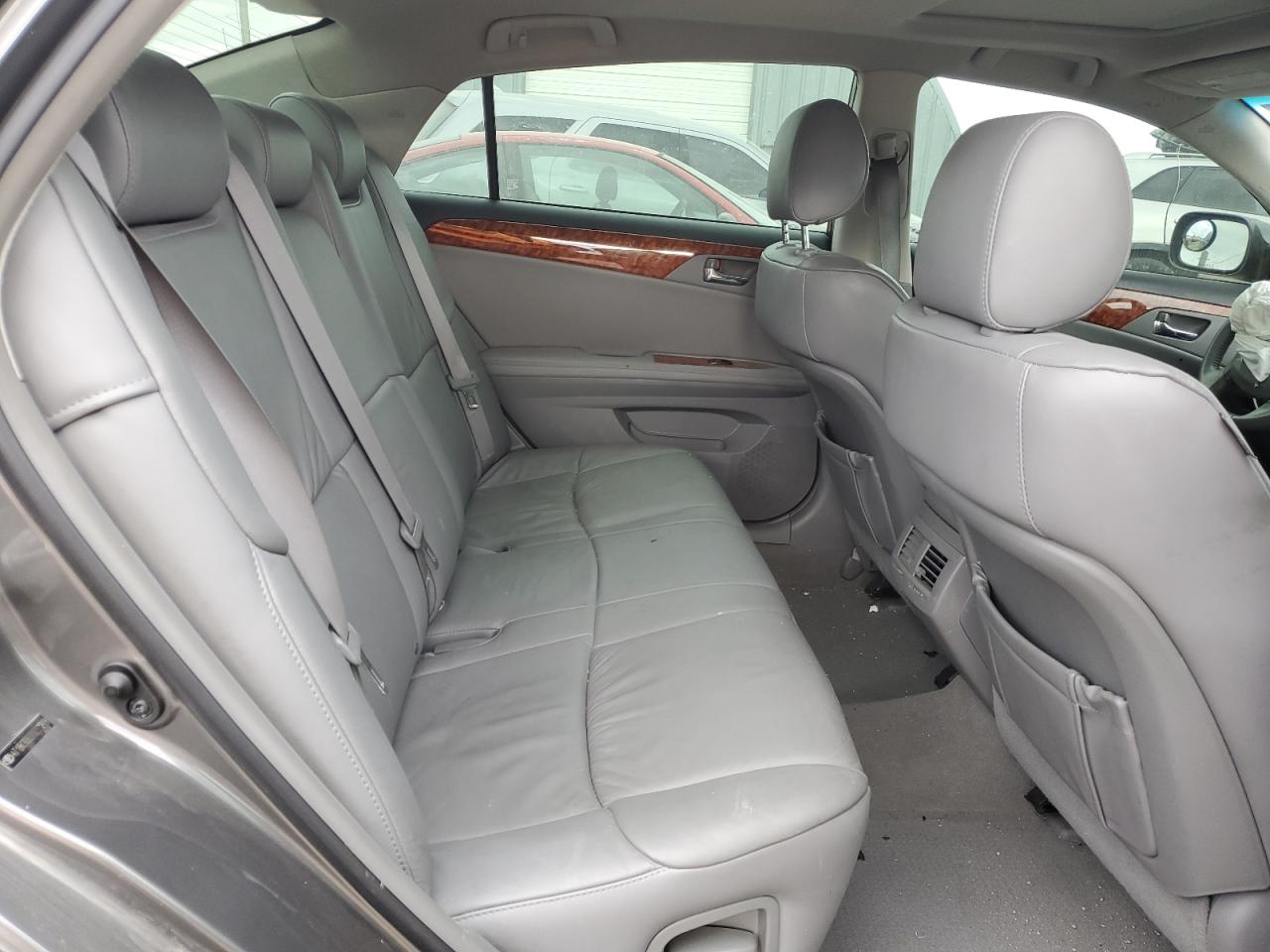2007 Toyota Avalon - Image 11