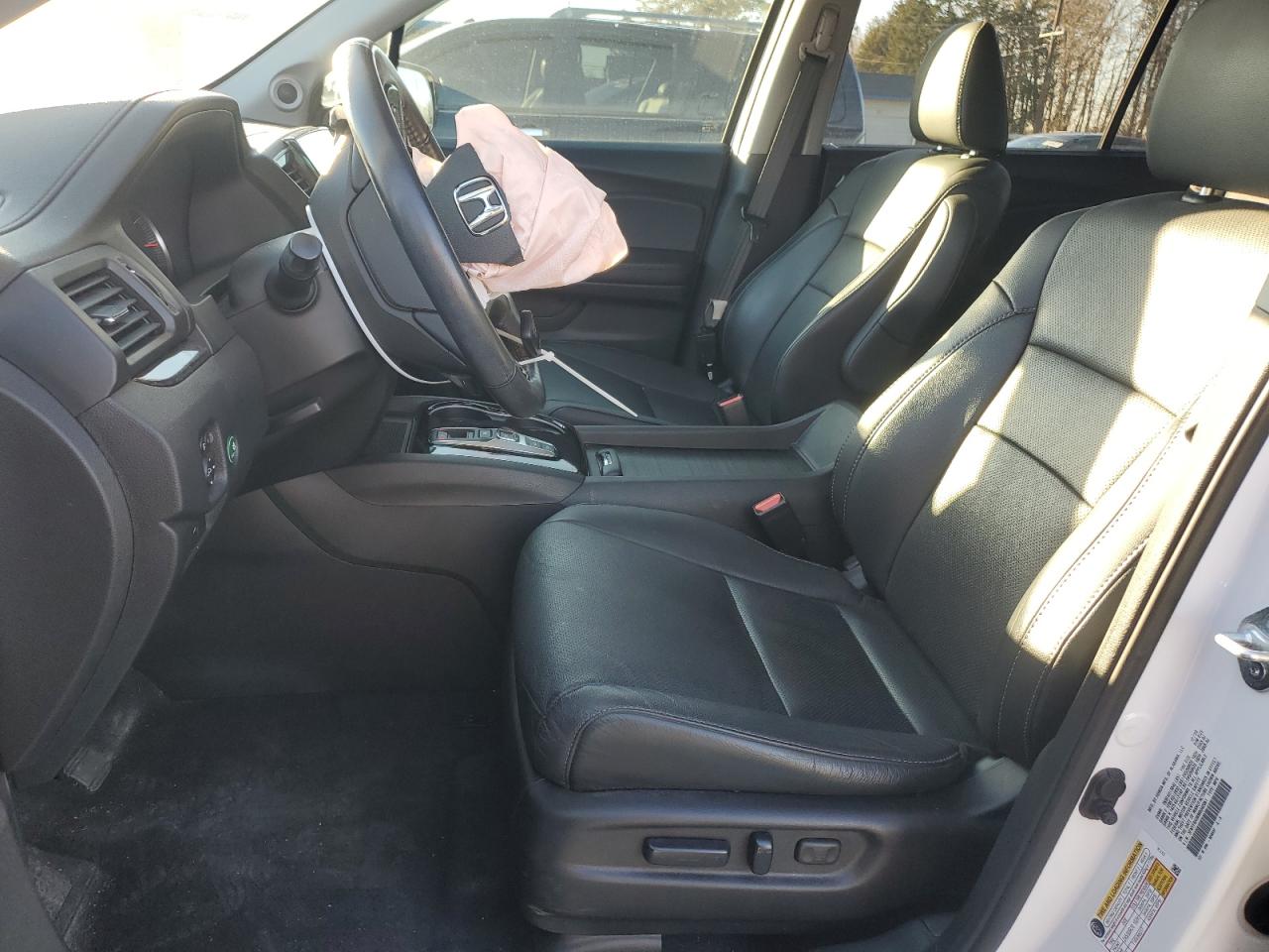 5FNYF6H08MB042061 HONDA PILOT 2021