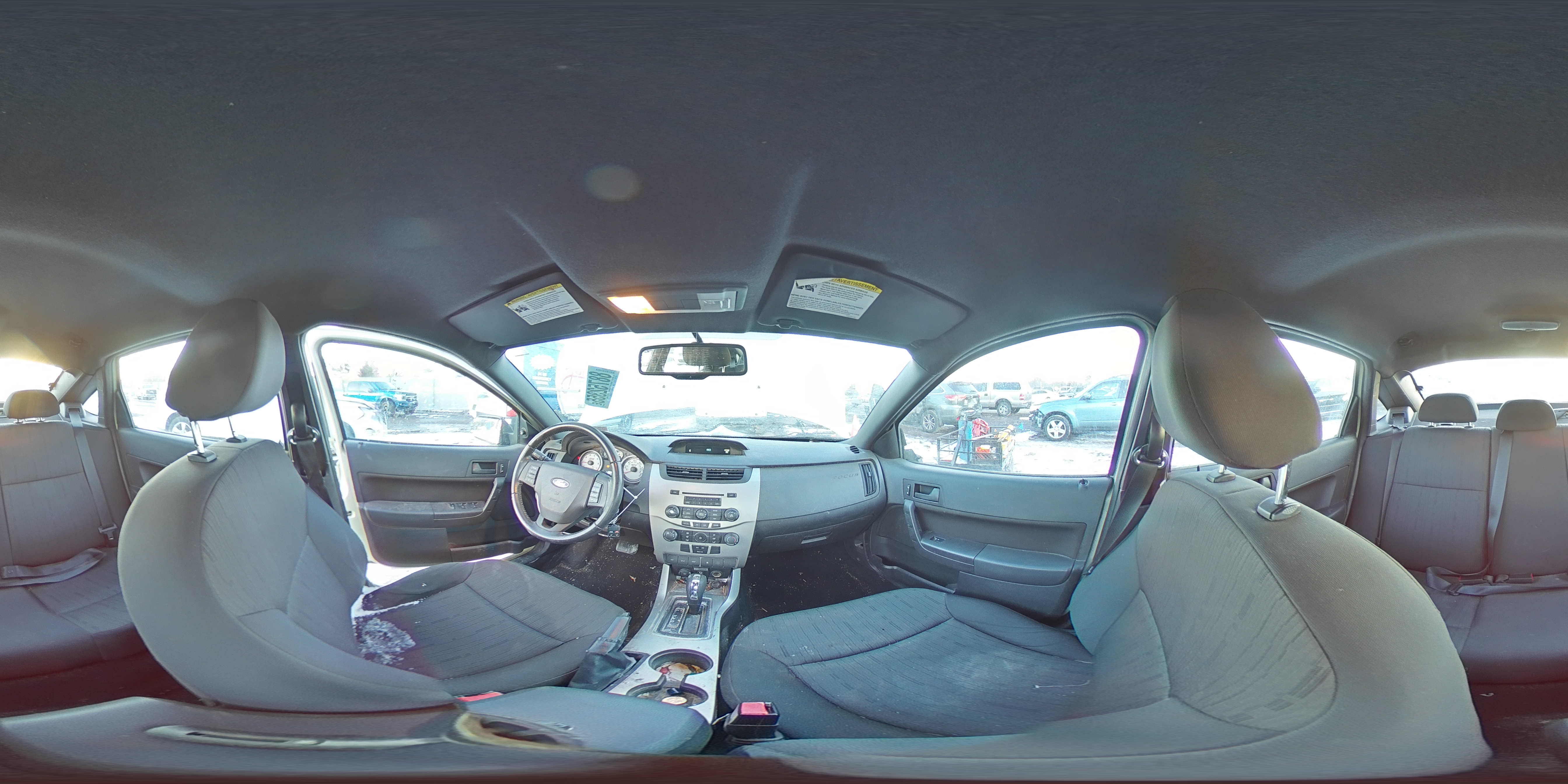 2010 Ford Focus - Image 13