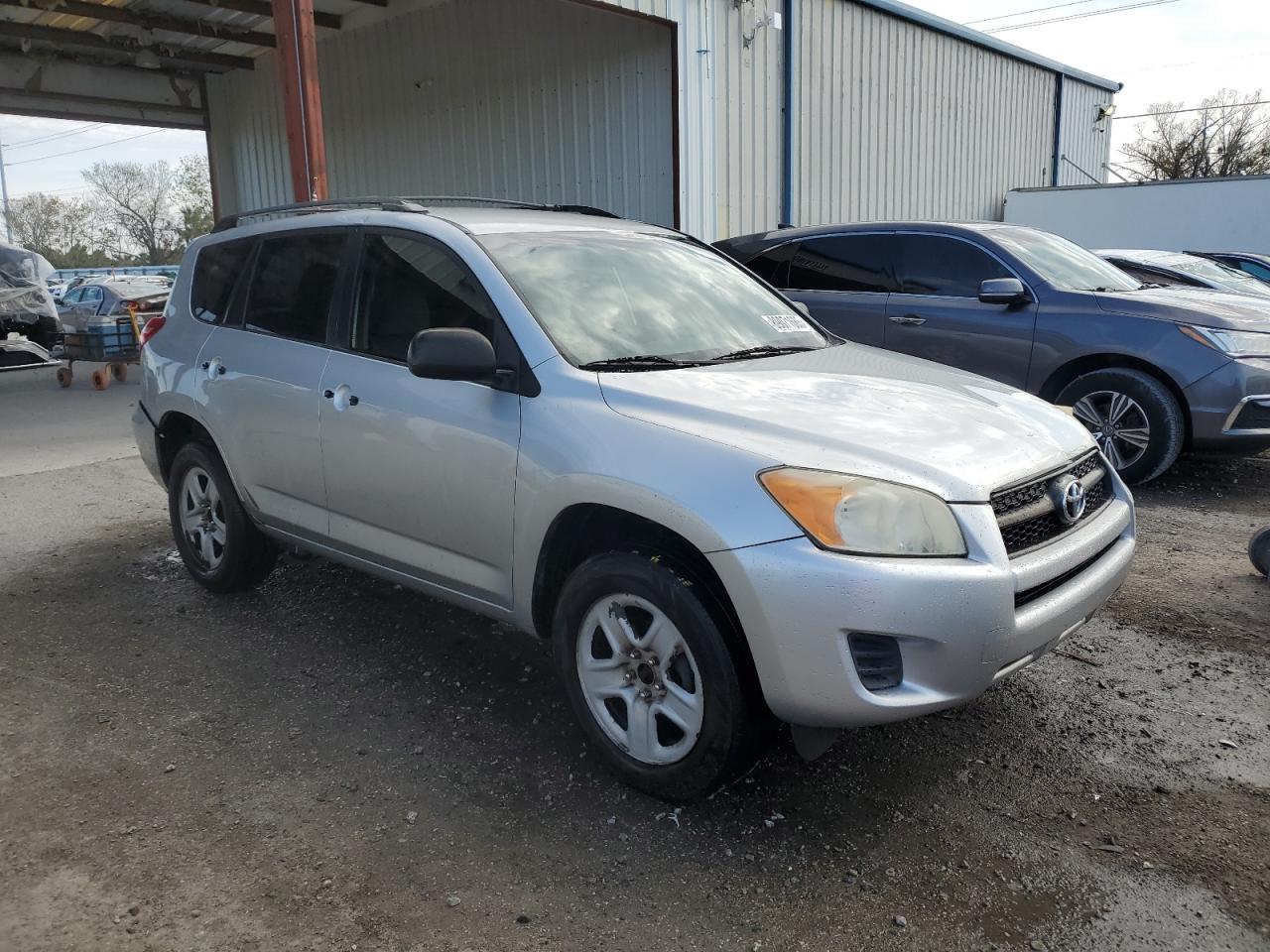 2011 Toyota RAV 4 - Image 4