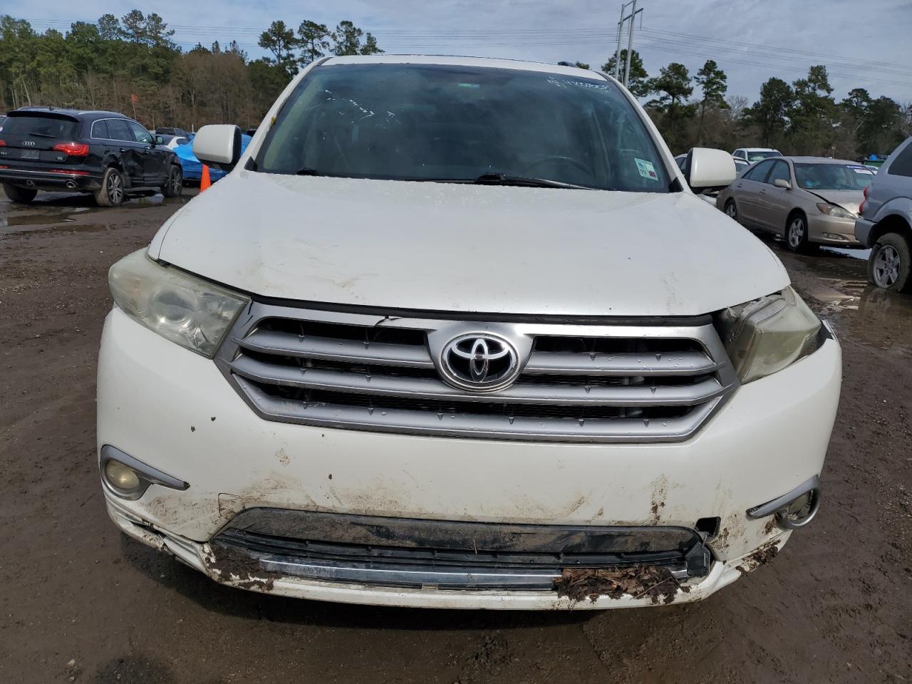 2012 Toyota Highlander - Image 5