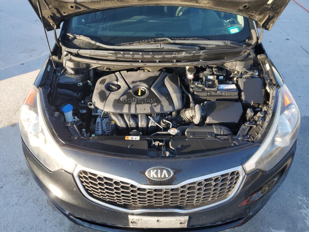 2015 Kia Forte - Image 11