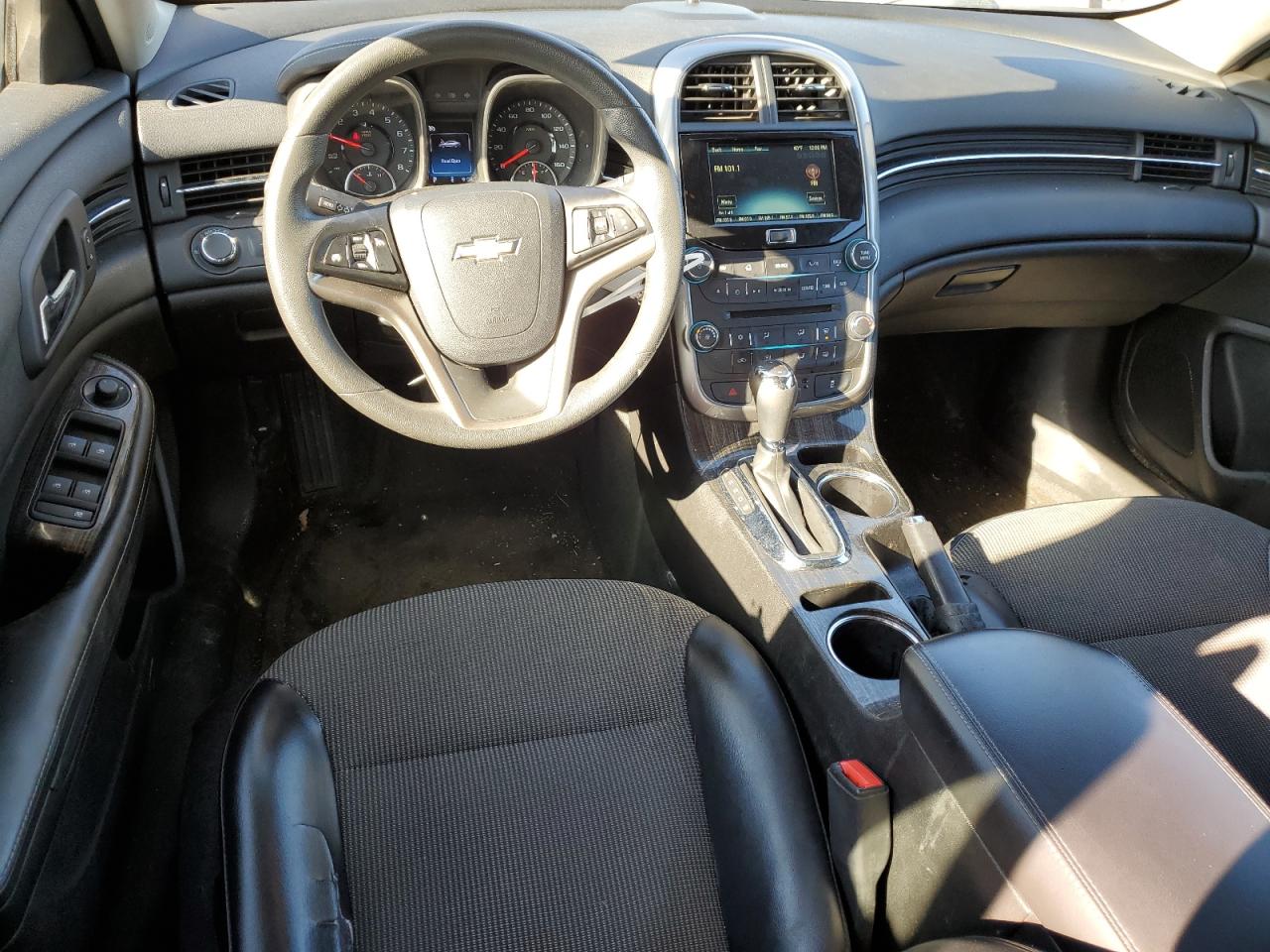 2015 Chevrolet Malibu - Image 8