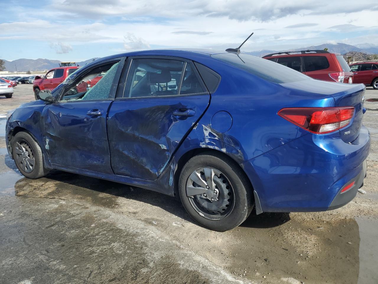 2020 Kia Rio - Image 2